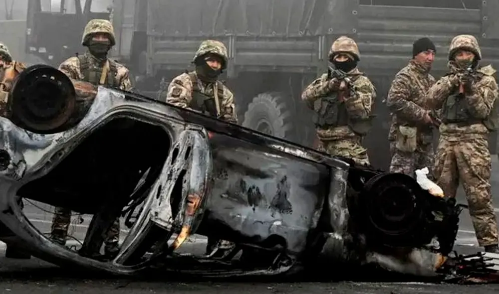 A esta crisis se suma el apagón de internet y telefónico en gran parte del país, según Netblocks, lo que dificulta obtener cifras fiables sobre el número de víctimas tras los violentos enfrentamientos en Almatý y otras ciudades. Foto: RT