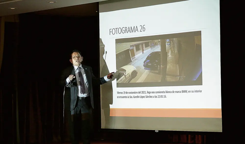 Criticado. Periodistas cuestionaron en la conferencia la explicación y videos del abogado Eduardo Pachas. Foto: Gerardo Marín / La República