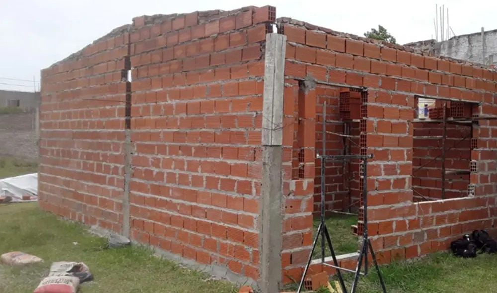 Agustina Mendoza publicó los avances de las construcción de su casa en Twitter. Foto: Agustina Mendoza