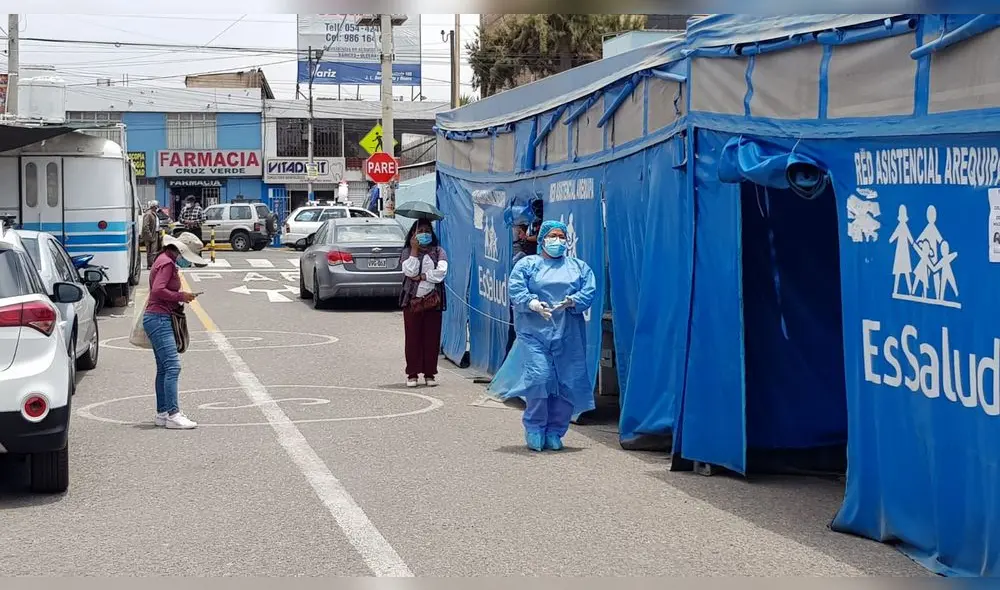 Aumentó la cantidad de personas que acuden al triaje COVID-19. Foto: URPI/Wilder Pari