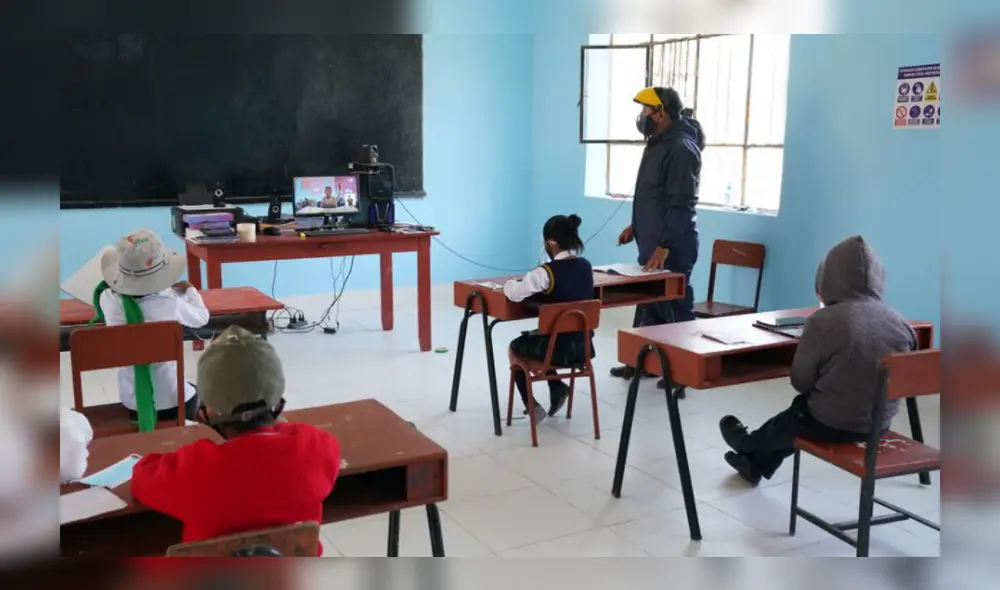 Henry Puelles manifestó que la salud de los escolares es primero. Foto: La República