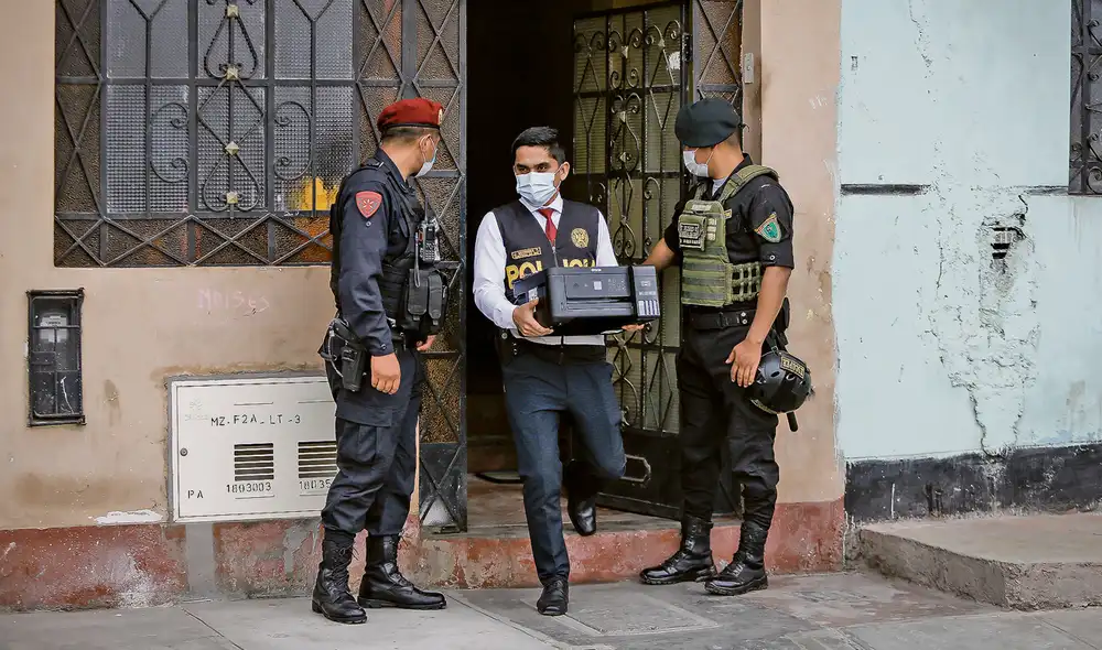 Viviendas. La Fiscalía busca evidencias de tráfico de influencias en allanamiento a inmuebles vinculados a las investigaciones a Bruno Pacheco, ex secretario general del presidente Castillo. Foto: Antonio Melgarejo / La República