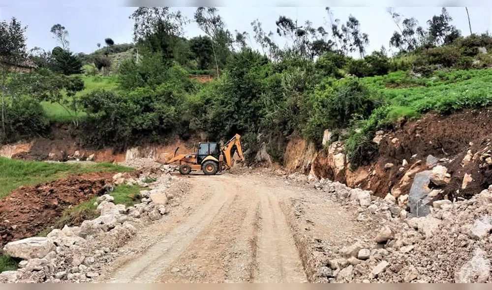 Reinician trabajos de camino vecinal entre Guineamayo y Chugur en el distrito de Anguía. Foto: MTC. Reinician trabajos de camino vecinal entre Guineamayo y Chugur en el distrito de Anguía. Foto: MTC.