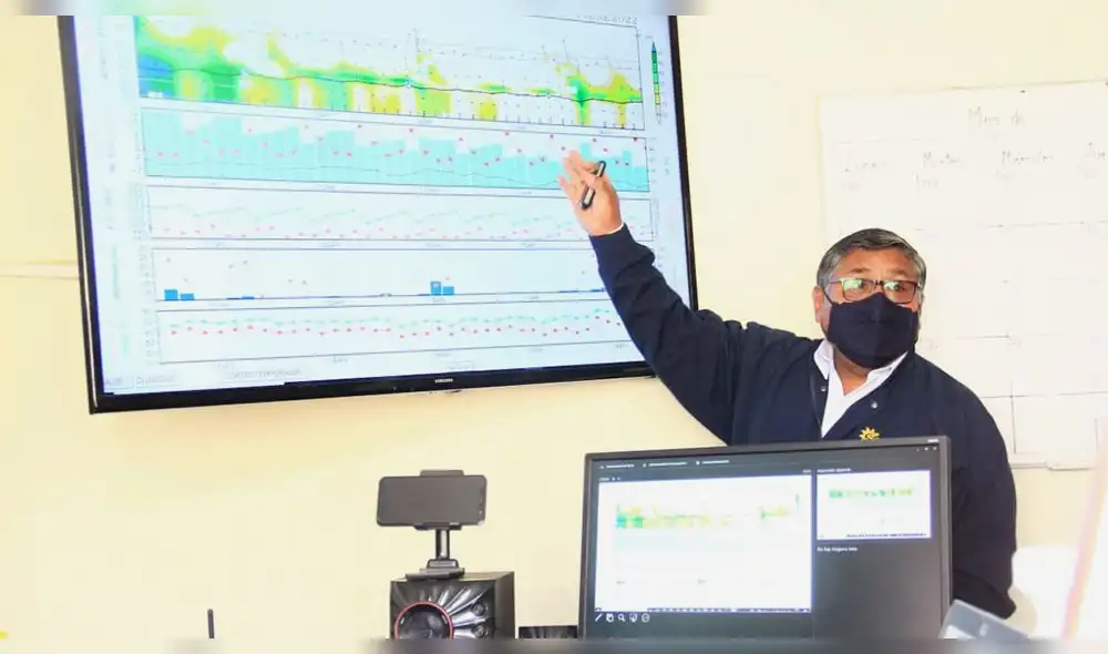 Guillermo Gutierrez, jefe de Senamhi en Arequipa, informó que las precipitaciones continuarán durante el mes de enero y febrero. Foto: Zintia Fernández/La República