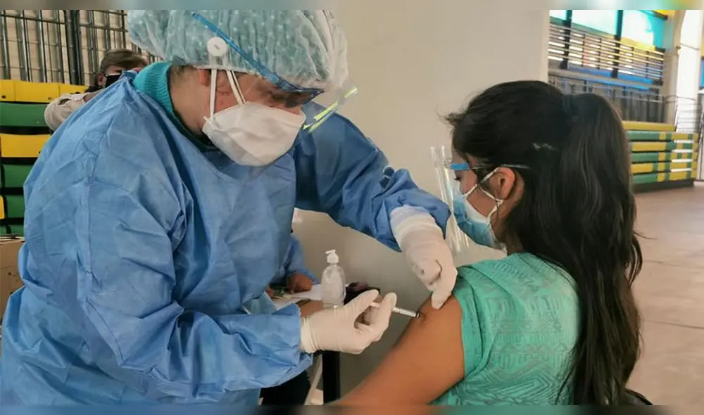 En la región Arequipa, 1 041 597 personas han completado su esquema de vacunación con dos dosis, según el Repositorio Único Nacional de Información en Salud. Foto: Geresa Arequipa