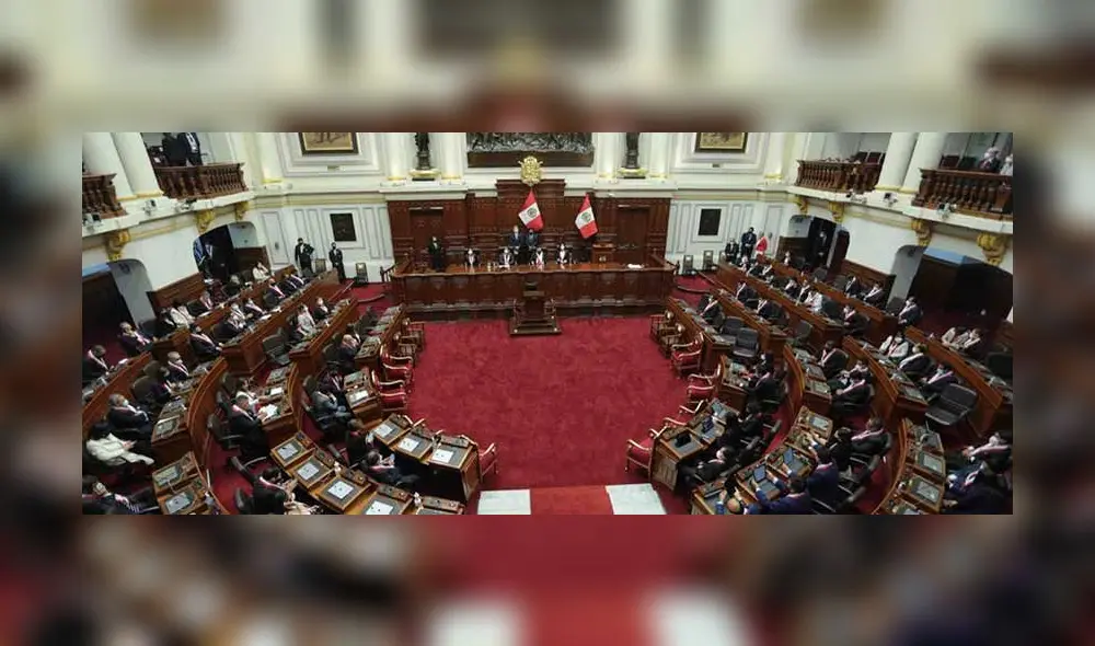 Hasta fines del 2021, seis congresistas no habían recibido ninguna dosis de las vacunas contra el COVID-19. Foto: Congreso