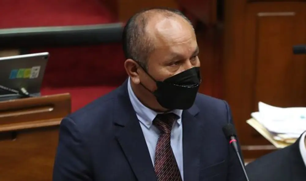 Juan Silva es cuestionado por apoyar una reforma de transporte sobre los 'taxistas colectiveros'. Foto: PCM