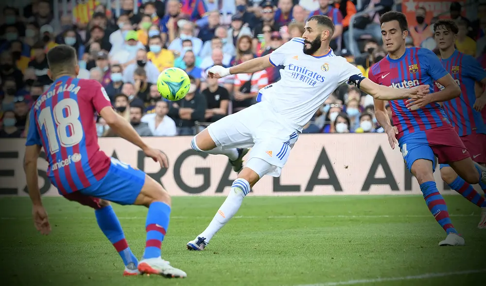 Real Madrid vs. FC Barcelona. Benzema acumula 22 goles contando todas las competencias en la presente temporada. Foto: composición/ AFP