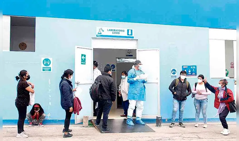 en alza. Cada día aumentan la cantidad de personas que van a los hospitales y dan positivo a Covid-19. en alza. Cada día aumentan la cantidad de personas que van a los hospitales y dan positivo a Covid-19.