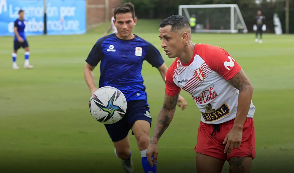 Yoshimar Yotún intentó meter el segundo gol de Perú. Foto: Selección peruana Yoshimar Yotún intentó meter el segundo gol de Perú. Foto: Selección peruana