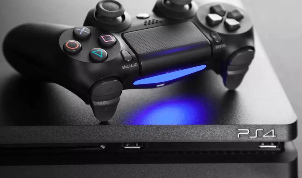 La PS5 todavía no puede alcanzar los volúmenes deseados por Sony, por lo que intentarán sostenerse de su anterior plataforma. Foto: Techspot La PS5 todavía no puede alcanzar los volúmenes deseados por Sony, por lo que intentarán sostenerse de su anterior plataforma. Foto: Techspot