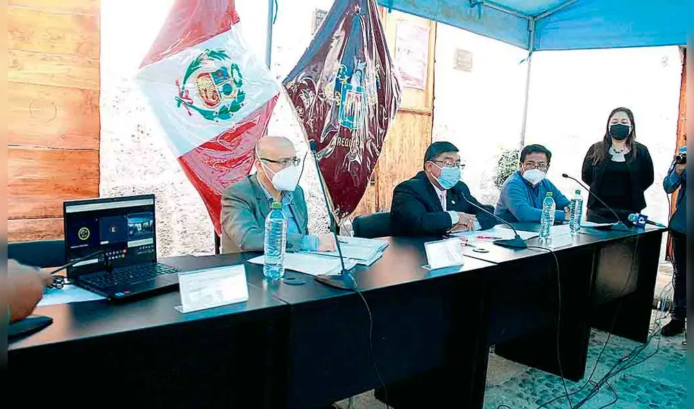 Esperanza. Arroyo y Hancco explican los siguientes pasos para tratar de salvar Majes II. Foto: La República