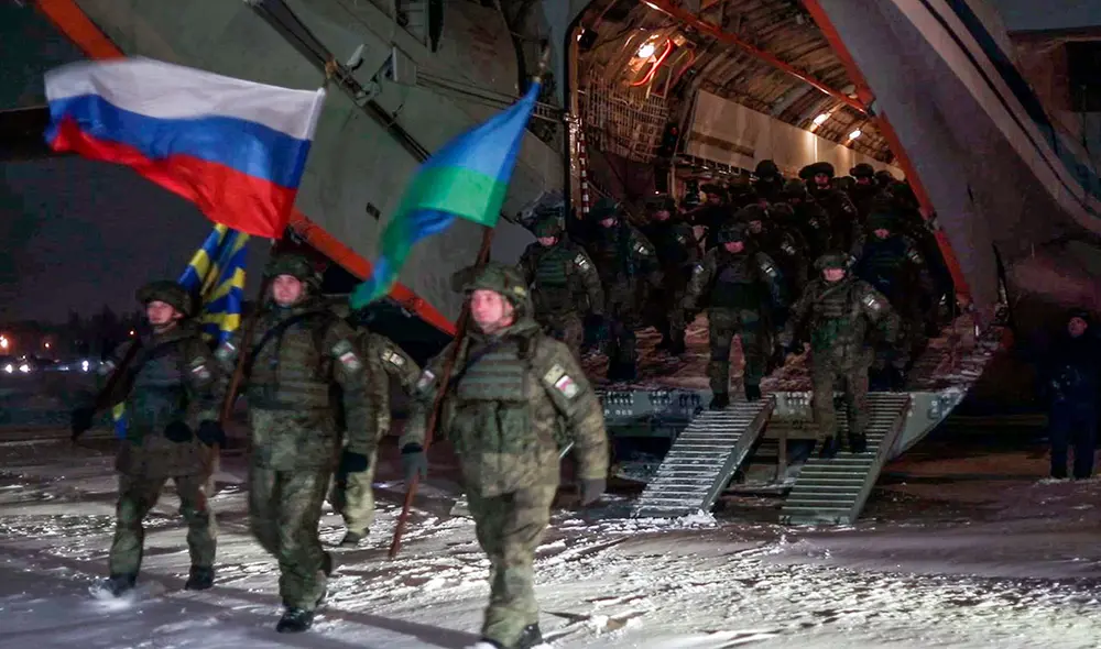 Rusia aprobó el envío de fuerzas militares recientemente a Kazajistán, un país que vivió una serie de protestas y pidió el auxilio de Moscú. Foto: AFP