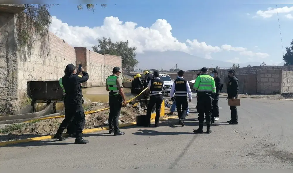 Arequipa. Peritos y detectives iniciaron las investigaciones del caso. Foto: La República Arequipa. Peritos y detectives iniciaron las investigaciones del caso. Foto: La República