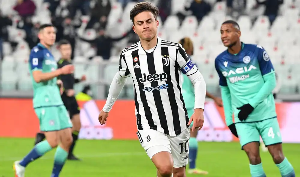 Juventus se fue al descanso ganando 1-0 con gol de Dybala. Foto: AFP