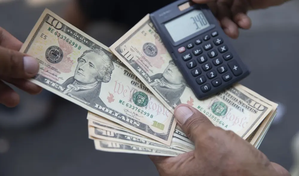 Precio del dólar abre a la baja y se ubica en S/ 3,8658. Foto: Andina. Precio del dólar abre a la baja y se ubica en S/ 3,8658. Foto: Andina.