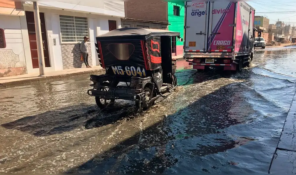 Moradores planean radicalizar medida de protesta. Foto: Rosa Quincho/URPI-LR Moradores planean radicalizar medida de protesta. Foto: Rosa Quincho/URPI-LR