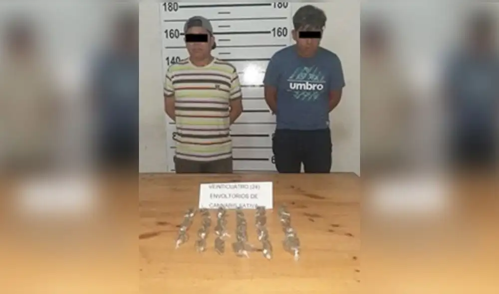 Jordan Castillo y Elvis Araujo escondían marihuana entre sus ropas. Foto: PNP