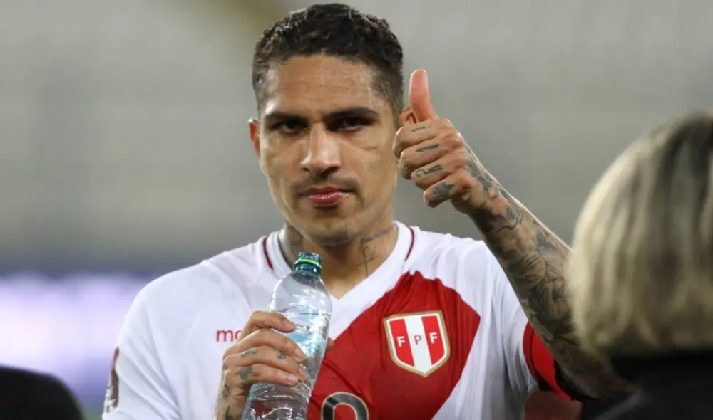 Por el lado de la selección peruana, Paolo Guerrero participó en la elección de los ganadores de los premios The Best. Foto: Luis Jiménez