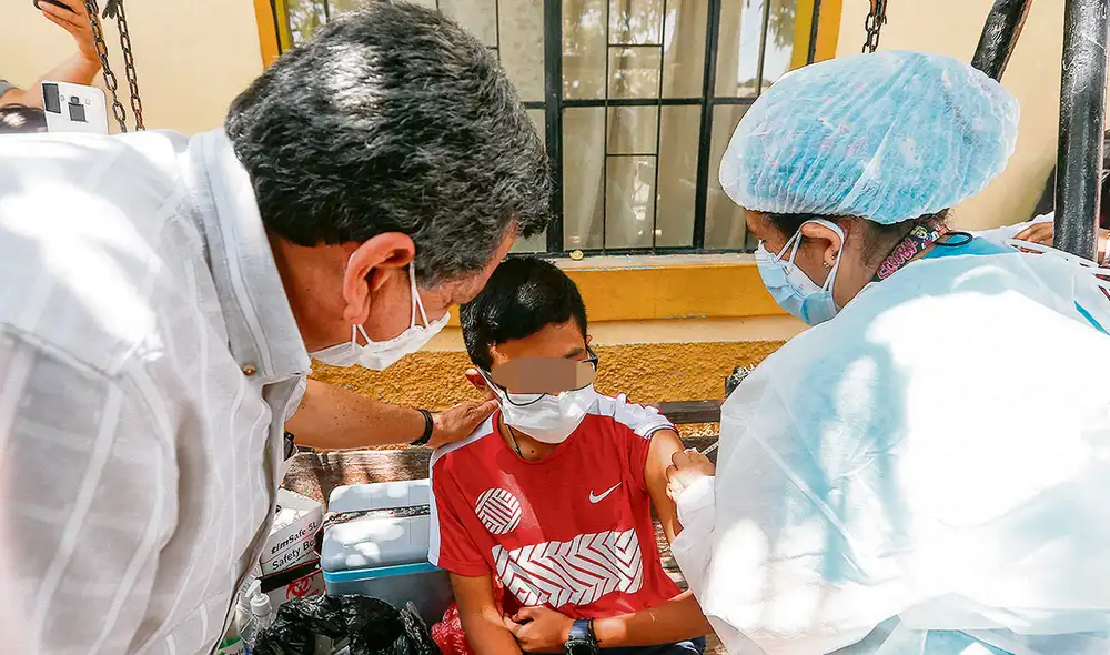 Tres fases. Proceso se iniciará con menores de 10-11 años y los que tienen comorbilidades. Foto: difusión