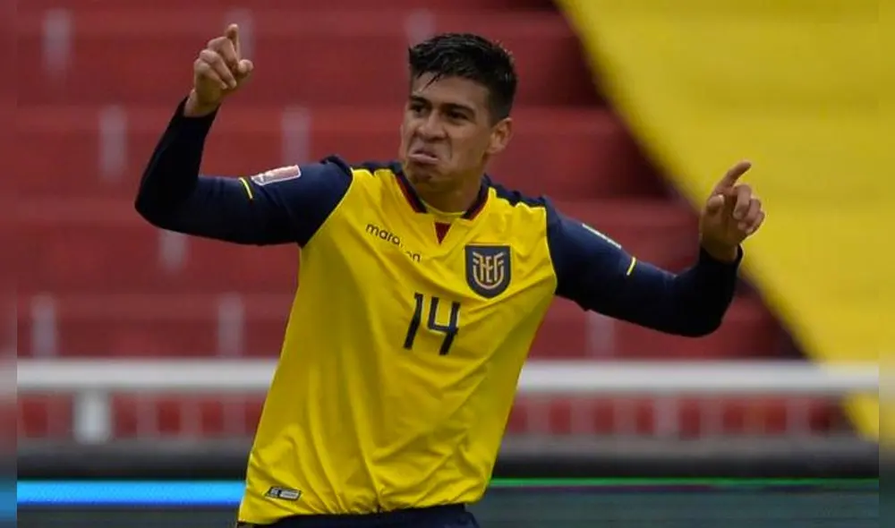 Xavier Arreaga espera lograr el pase directo al Mundial Qatar 2022. Foto: EFE