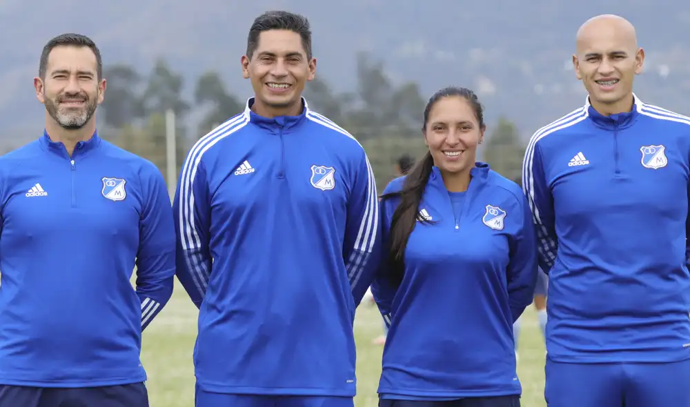 Alvaro Anzola (el segundo de izquierda a derecha) debutó como portero en Millonarios en 1998. Foto: Millonarios Alvaro Anzola (el segundo de izquierda a derecha) debutó como portero en Millonarios en 1998. Foto: Millonarios