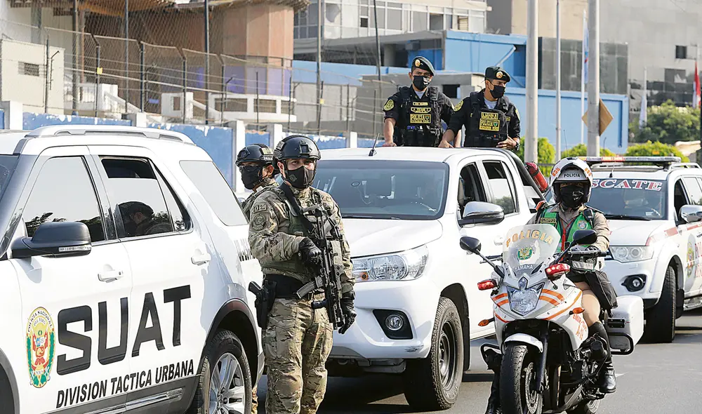 Unidades. Personal de la Diroes, SUAT y otros cuarteles vienen realizando los operativos. Foto: Félix Contreras / La República