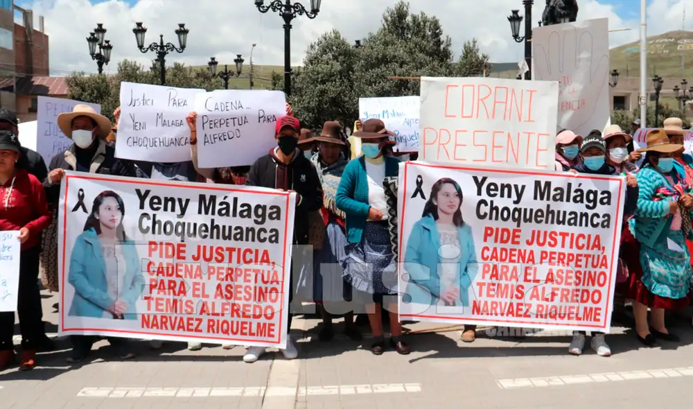 Protestantes se movilizaron por las principales calles de la ciudad de Macusani. Protestan Foto: Radio TV Exclusiva Carabaya Protestantes se movilizaron por las principales calles de la ciudad de Macusani. Protestan Foto: Radio TV Exclusiva Carabaya