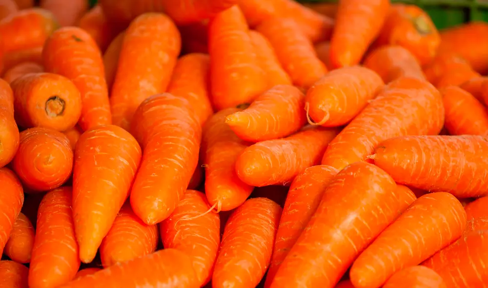 Los sanitarios solo pudieron confirmar el fallecimiento del hombre. Foto: Voltamax