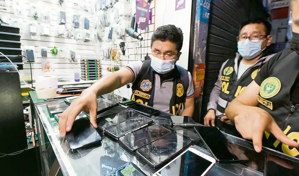 Incautación. La policía y la fiscalía confiscaron más de 5.000 celulares de dudosa procedencia. Foto: difusión Incautación. La policía y la fiscalía confiscaron más de 5.000 celulares de dudosa procedencia. Foto: difusión