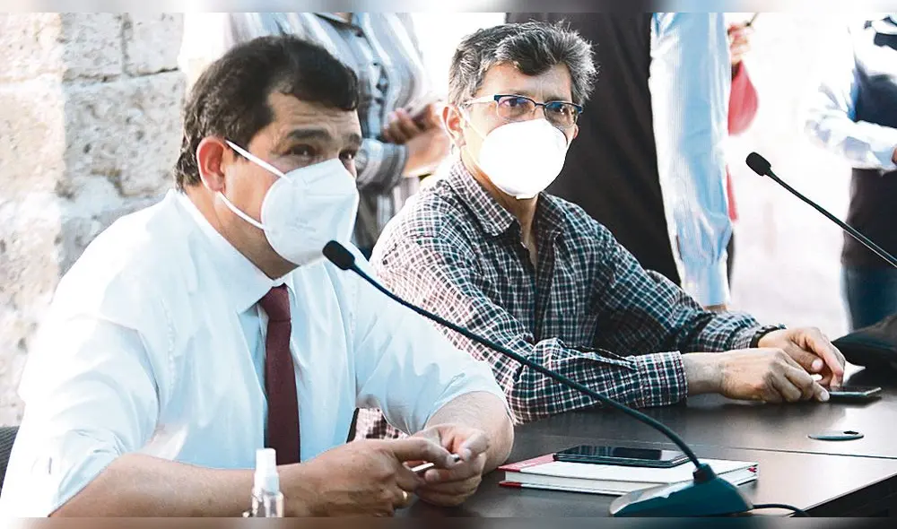 Alternativa. Harberth Zúñiga le pide a Pinto que haga dictamen.