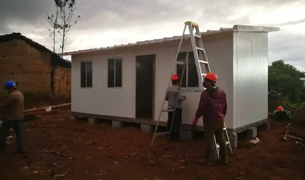 Se trasladaron por tierra 94 módulos a Amazonas, mientras que los otros 92 fueron llevados desde Trujillo. Foto: MVCS