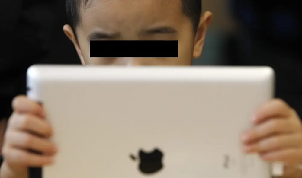 La familia del menor acudió a una sucursal de Walmart para explicar lo que había ocurrido con su hijo. Foto: EFE