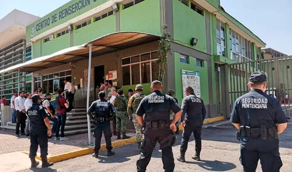 En cárceles mexicanas son comunes los motines, asesinatos y fugas que obedecen en parte al hacinamiento y a la presencia miembros de bandas criminales entre los reos. Foto: Twitter / @paobarquet En cárceles mexicanas son comunes los motines, asesinatos y fugas que obedecen en parte al hacinamiento y a la presencia miembros de bandas criminales entre los reos. Foto: Twitter / @paobarquet