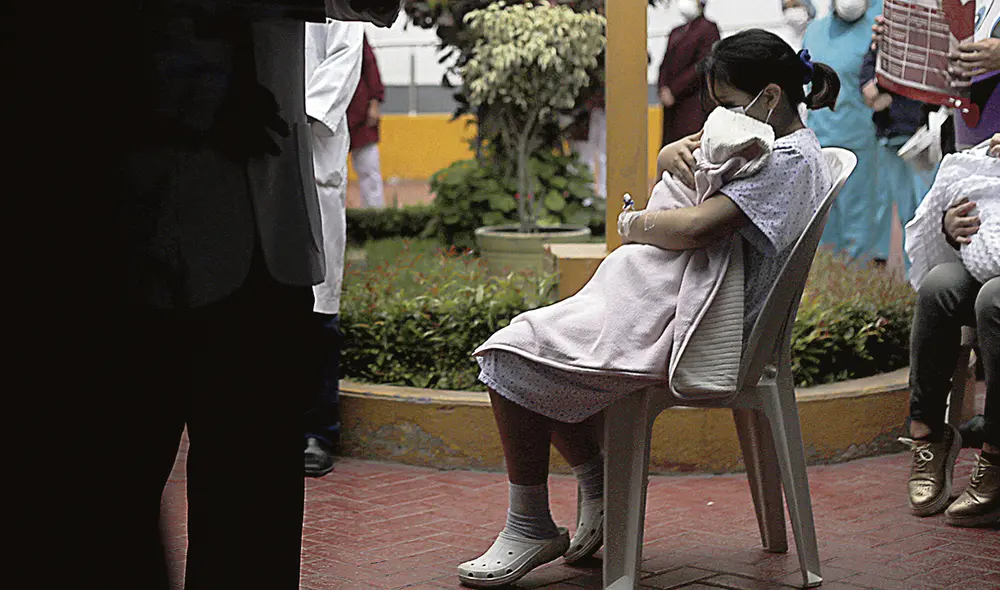 Padres e hijos deben vacunarse. El Minsa lamentó el caso de Tumbes. Esta semana se espera estar inmunizando a los menores de 11 años de todo el país. Foto: difusión Padres e hijos deben vacunarse. El Minsa lamentó el caso de Tumbes. Esta semana se espera estar inmunizando a los menores de 11 años de todo el país. Foto: difusión