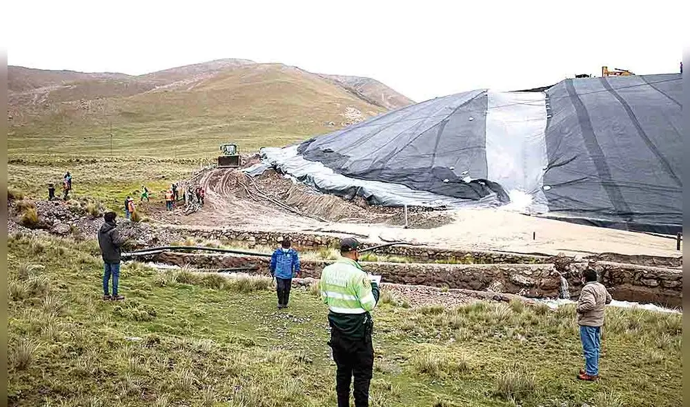 Relaves. Mineros generó impactos negativos en medio ambiente. Foto: La República Relaves. Mineros generó impactos negativos en medio ambiente. Foto: La República