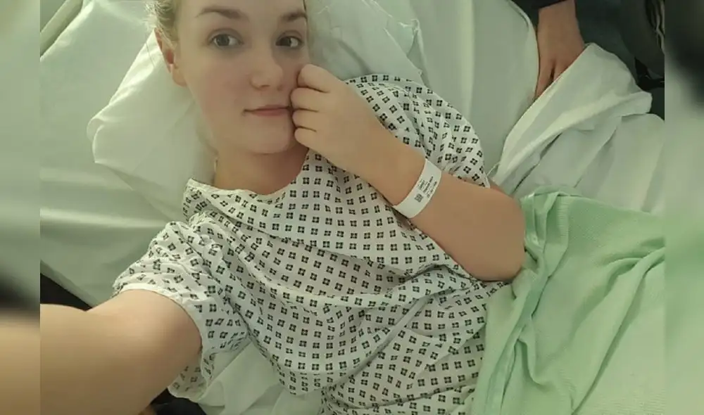 El intenso cansancio de Charlotte Carney terminó siendo algo más preocupante. Foto: Charlotte Carney 357/Facebook