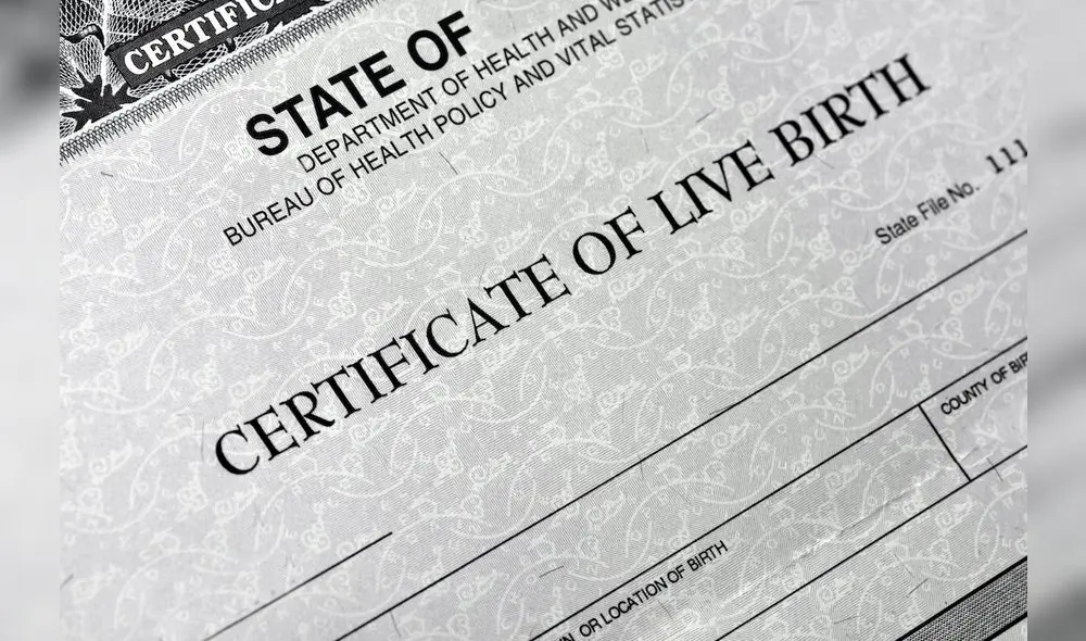 El acta de nacimiento sirve para tramitar documentos importantes como la licencia de conducir o el pasaporte americano. Foto: tramites-usa.com