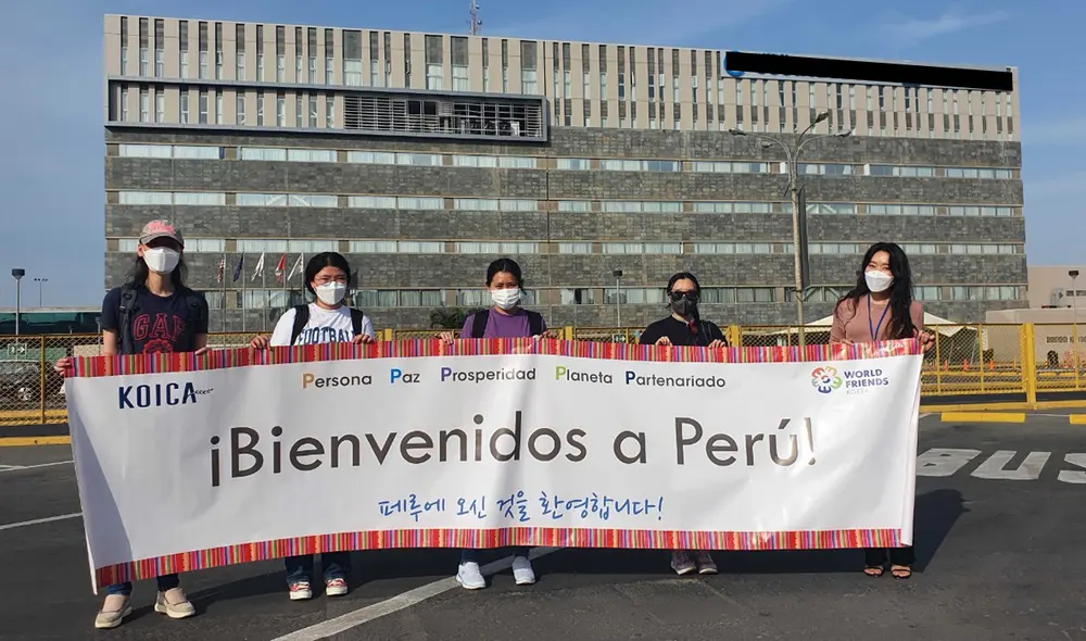 Las mujeres voluntarias brindarán clases de coreano presencial en diversas universidad públicas de Lima. Foto: Koica
