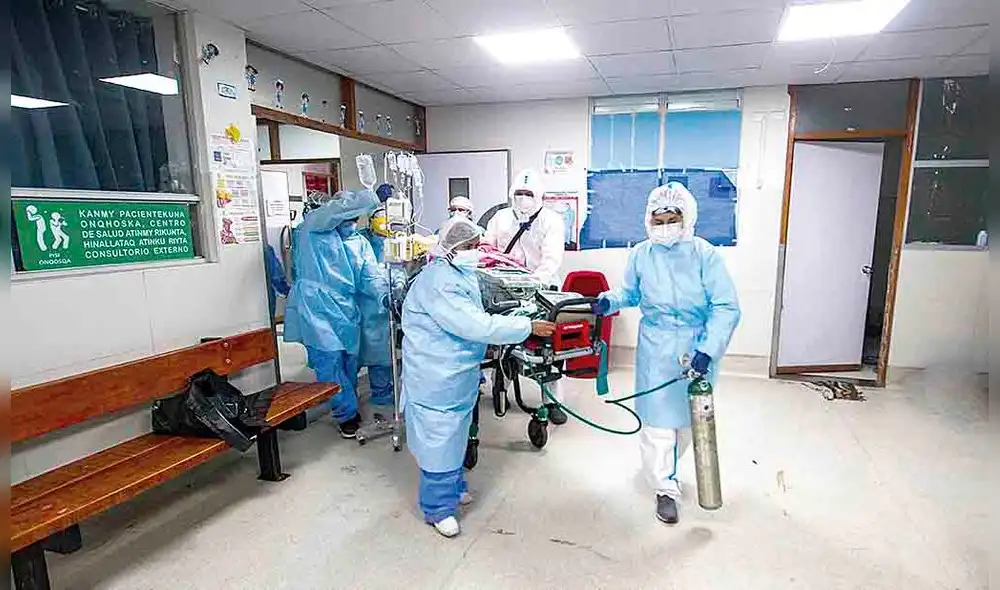 Esperanza. Personal de salud promovió el traslado del bebé en cumplimiento estricto de medidas sanitarias. Foto: La República