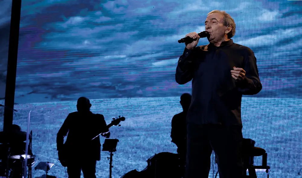 José Luis Perales en uno de sus primeros conciertos en España. Foto: Internet