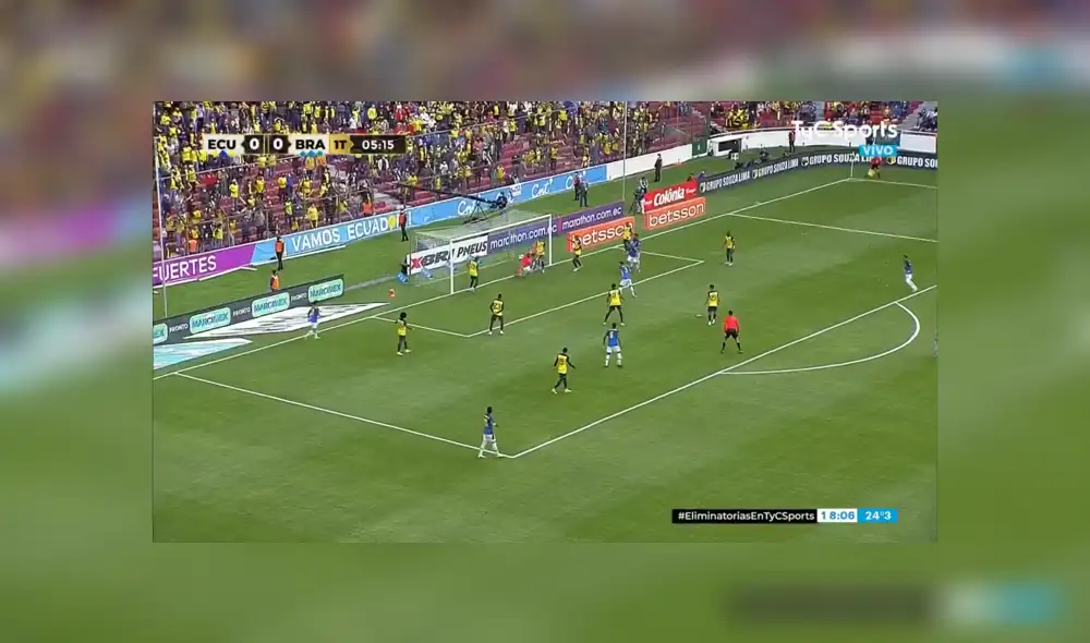 Brasil vs. Ecuador: la canarinha se pone arriba en el marcador con tanto de Casemiro. Foto: Captura TyC Sports