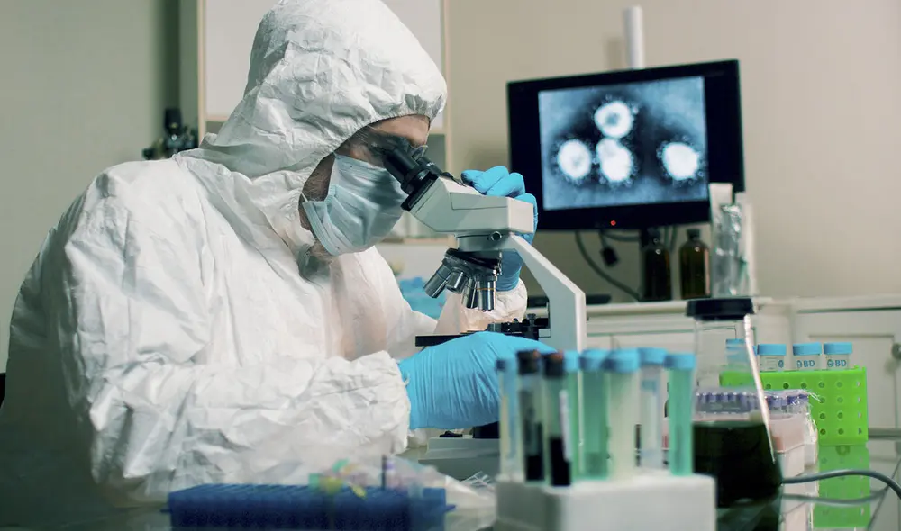 Equipo de científicos puso a prueba la sangre de los vacunados contra las variantes del coronavirus. Foto referencial: Adobe Stock