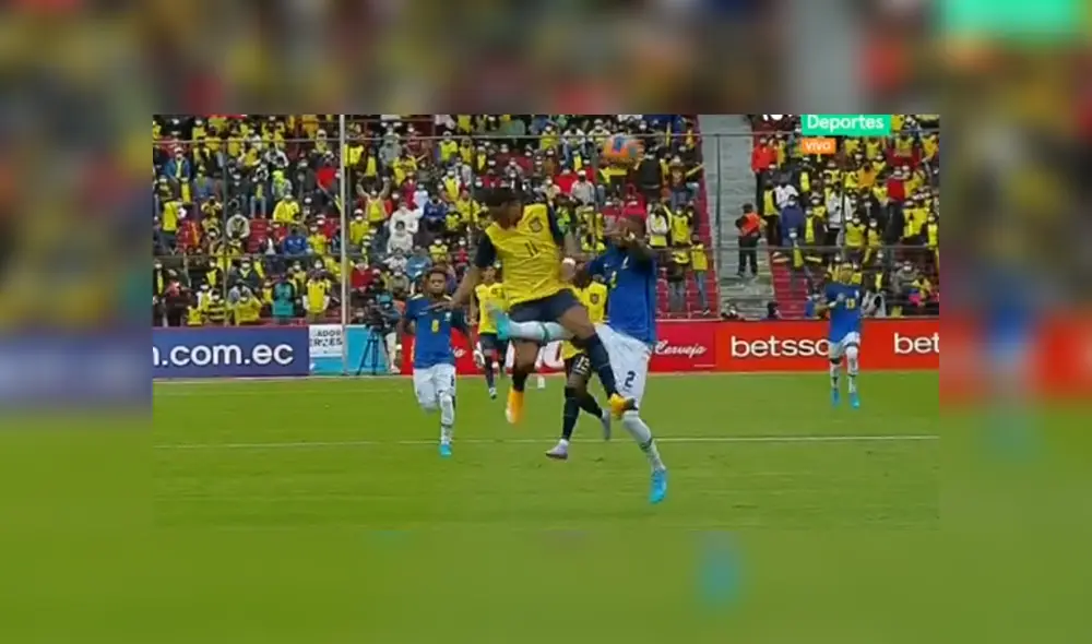 Brasil vs. Ecuador: Emerson fue expulsado al recibir su segunda amarilla. Foto: Captura Movistar Deportes
