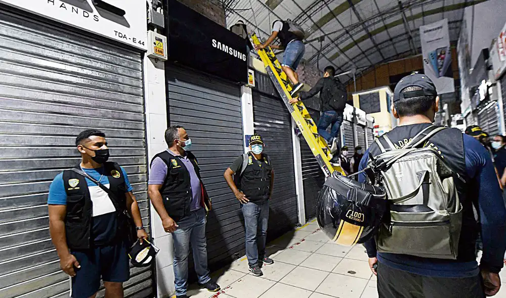 Operativos. La policía podrá ingresar a viviendas y locales sospechosos sin una orden judicial. Esta medida permitirá agilizar la captura de los delincuentes. Foto: difusión Operativos. La policía podrá ingresar a viviendas y locales sospechosos sin una orden judicial. Esta medida permitirá agilizar la captura de los delincuentes. Foto: difusión
