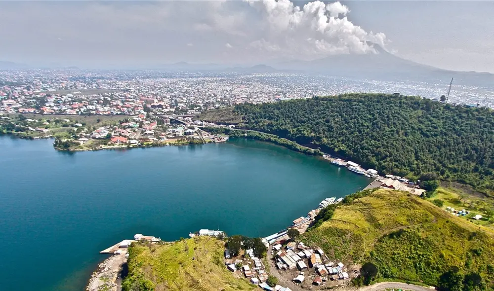 Kivu es el más grande de cuatro lagos en el mundo que pueden ocasionar una erupción límnica. Foto: Dario Tedesco / UNOPS