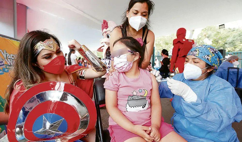 Vacunación. Menores de 5 a 11 forman parte del grupo poblacional susceptible a infectarse por COVID-19 al no estar protegidos. Foto: difusión