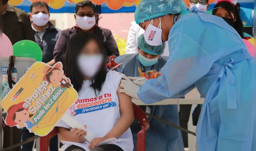 Jornada de inmunización a niños continuará este domingo. Foto: Zintia Fernández/La República Jornada de inmunización a niños continuará este domingo. Foto: Zintia Fernández/La República