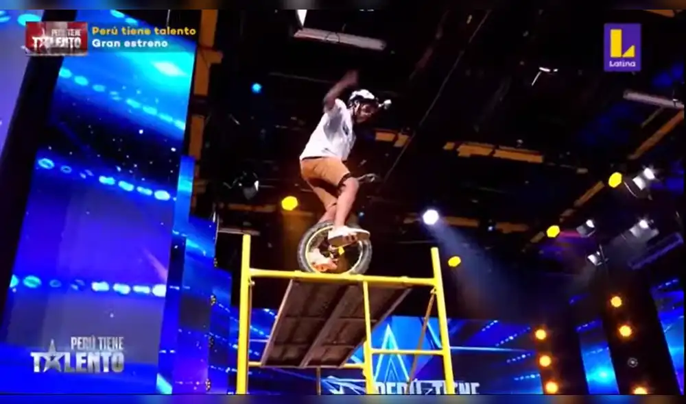 Perú tiene talento presentó al bicampeón nacional de monociclo. Foto: captura Latina