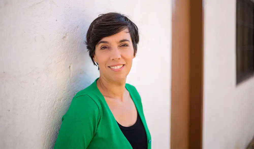 La periodista y activista feminista Esther Vivas presenta Mamá desobediente. La periodista y activista feminista Esther Vivas presenta Mamá desobediente.